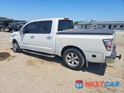 Drugie zdjęcie samochodu z przodu: 2011 NISSAN TITAN SV VIN:1N6BA0ED1BN311439 - miniatura