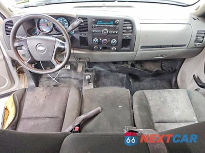 Zdjęcie 8 z 11 samochodu: 2013 CHEVROLET SILVERADO K1500 VIN:1GCRKPE03DZ132853 - miniatura