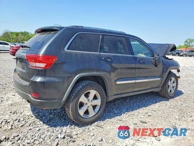 Trzecie zdjęcie samochodu z tyłu: 2012 JEEP GRAND CHEROKEE LAREDO VIN:1C4RJFAGXCC349270 - miniatura