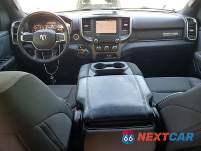 Zdjęcie 8 z 12 samochodu: 2022 RAM 1500 BIG HORN VIN:1C6RRFFG4NN366288 - miniatura
