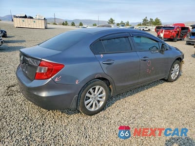 Trzecie zdjęcie samochodu z tyłu: 2012 HONDA CIVIC EXL VIN:19XFB2F91CE341800 - miniatura