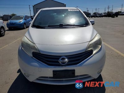 Piąte zdjęcie samochodu w środku: 2014 NISSAN VERSA NOTE SV VIN:3N1CE2CP7EL392054 - miniatura