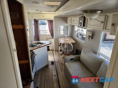Zdjęcie 6 z 10 samochodu: 2006 KEYSTONE OUTBACK CAMPER VIN:4YDT30R296G917850 - miniatura