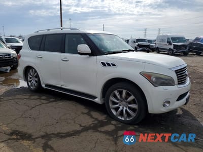 Czwarte zdjęcie samochodu z boku: 2013 INFINITI QX56 BASE VIN:JN8AZ2NE1D9040944 - miniatura