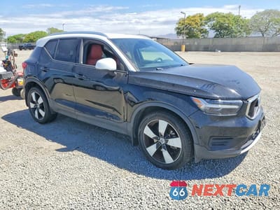 Czwarte zdjęcie samochodu z boku: 2019 VOLVO XC40 T5 MOMENTUM VIN:YV4162UK3K2116209 - miniatura