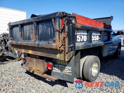 Trzecie zdjęcie samochodu z tyłu: 2012 DODGE RAM 3500 ST VIN:3C7WDTAT8CG158081 - miniatura