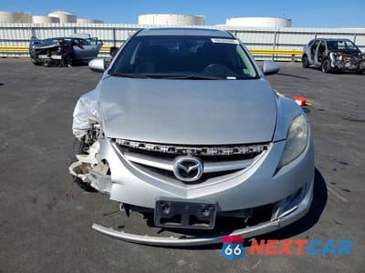 Piąte zdjęcie samochodu w środku: 2010 MAZDA 6 I VIN:1YVHZ8CH9A5M13624 - miniatura