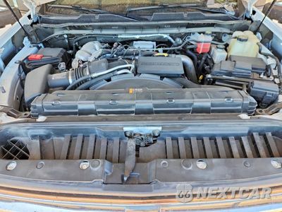 Zdjęcie 11 z 12 samochodu: 2022 CHEVROLET SILVERADO K2500 HIGH COUNTRY VIN:1GC1YREY3NF250336 - miniatura
