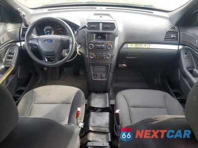 Zdjęcie 8 z 13 samochodu: 2018 FORD EXPLORER POLICE INTERCEPTOR VIN:1FM5K8AR5JGC75752 - miniatura