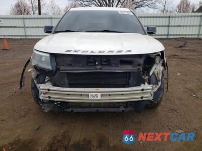 Piąte zdjęcie samochodu w środku: 2017 FORD EXPLORER SPORT VIN:1FM5K8GT3HGB58359 - miniatura