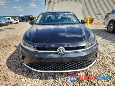 Piąte zdjęcie samochodu w środku: 2025 VOLKSWAGEN JETTA SE VIN:3VWEX7BU8SM025350 - miniatura