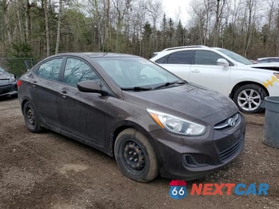 Czwarte zdjęcie samochodu z boku: 2016 HYUNDAI ACCENT SE VIN:KMHCT4AE5GU999865 - miniatura