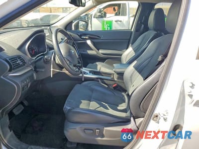 Zdjęcie 7 z 13 samochodu: 2024 MITSUBISHI ECLIPSE CROSS SE VIN:JA4ATWAAXRZ069576 - miniatura