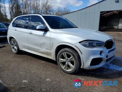 Czwarte zdjęcie samochodu z boku: 2017 BMW X5 XDRIVE35I VIN:5UXKR0C3XH0X77493 - miniatura