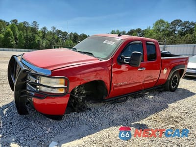 2010 CHEVROLET SILVERADO K1500 LT 1GCSKSE3XAZ189299 - główne zdjęcie licytacji z USA - miniatura