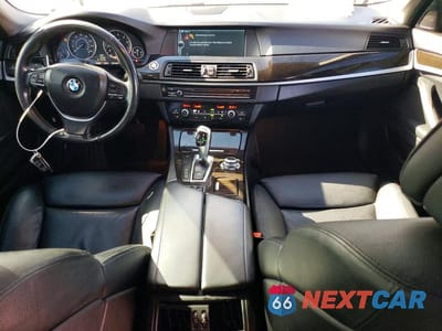 Zdjęcie 8 z 12 samochodu: 2011 BMW 550 XI VIN:WBAFU9C51BC786237 - miniatura