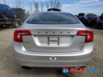 Zdjęcie 6 z 12 samochodu: 2014 VOLVO S60 T5 VIN:YV1612FS5E2299017 - miniatura