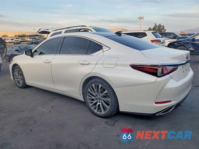 Drugie zdjęcie samochodu z przodu: 2019 LEXUS ES 350 BASE VIN:58ABZ1B17KU010079 - miniatura