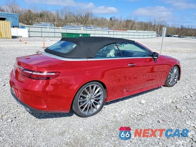 Trzecie zdjęcie samochodu z tyłu: 2022 MERCEDES-BENZ E 450 4MATIC VIN:W1K1K5KB1NF180139 - miniatura