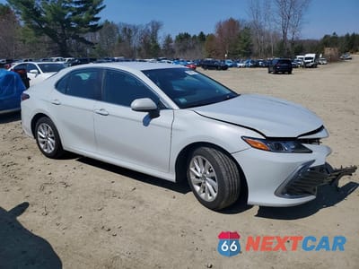 Czwarte zdjęcie samochodu z boku: 2024 TOYOTA CAMRY LE VIN:4T1C11BK9RU111422 - miniatura