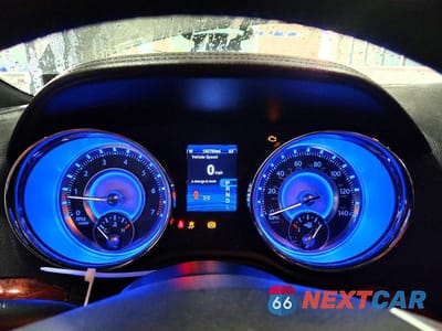 Zdjęcie 9 z 12 samochodu: 2013 CHRYSLER 300 VIN:2C3CCAAG8DH710078 - miniatura