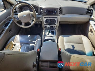 Zdjęcie 8 z 13 samochodu: 2005 JEEP GRAND CHEROKEE LAREDO VIN:1J4HR48N25C719153 - miniatura