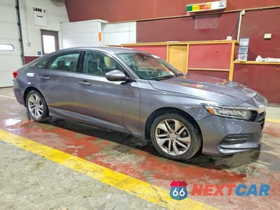 Czwarte zdjęcie samochodu z boku: 2019 HONDA ACCORD LX VIN:1HGCV1F11KA058315 - miniatura