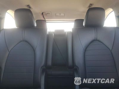 Zdjęcie 10 z 13 samochodu: 2023 TOYOTA HIGHLANDER XLE VIN:5TDKDRAH1PS038107 - miniatura