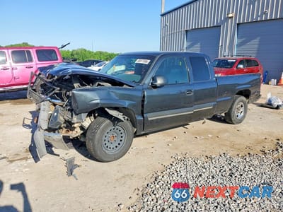 2003 CHEVROLET SILVERADO C1500 2GCEC19V931155527 - główne zdjęcie licytacji z USA - miniatura