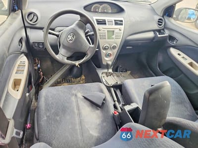 Zdjęcie 8 z 12 samochodu: 2008 TOYOTA YARIS VIN:JTDBT923281241348 - miniatura