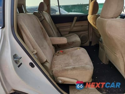 Zdjęcie 11 z 13 samochodu: 2011 TOYOTA HIGHLANDER BASE VIN:5TDZK3EH4BS040860 - miniatura