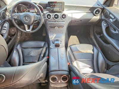 Zdjęcie 8 z 13 samochodu: 2016 MERCEDES-BENZ C 300 VIN:55SWF4JB3GU154129 - miniatura