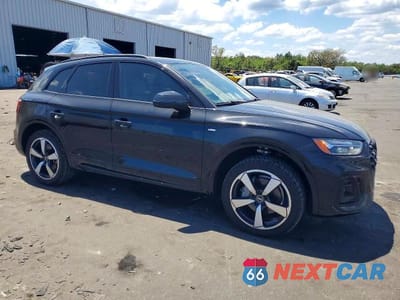 Czwarte zdjęcie samochodu z boku: 2022 AUDI Q5 PREMIUM PLUS 45 VIN:WA1EAAFY5N2079130 - miniatura