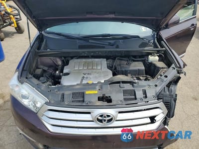 Zdjęcie 12 z 13 samochodu: 2011 TOYOTA HIGHLANDER SE VIN:5TDBK3EH7BS077791 - miniatura