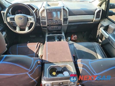 Zdjęcie 8 z 12 samochodu: 2017 FORD F350 SUPER DUTY VIN:1FT8W3DTXHEE76410 - miniatura