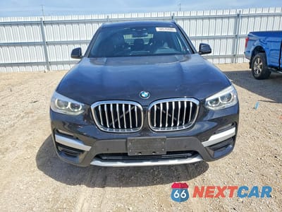 Piąte zdjęcie samochodu w środku: 2021 BMW X3 SDRIVE30I VIN:5UXTY3C05M9E03512 - miniatura
