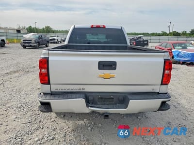 Zdjęcie 6 z 11 samochodu: 2018 CHEVROLET SILVERADO K1500 LT VIN:1GCUKREC8JF133980 - miniatura