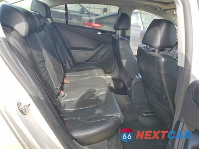 Zdjęcie 10 z 12 samochodu: 2007 VOLKSWAGEN PASSAT 2.0T LUXURY LEATHER VIN:WVWKK73C17P030062 - miniatura