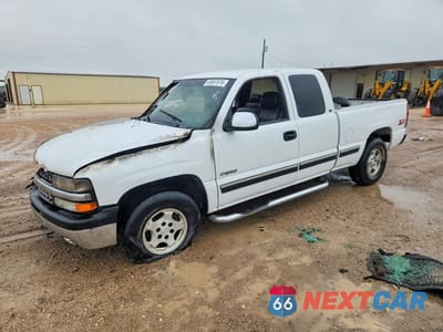 2000 CHEVROLET SILVERADO K1500 1GCEK19TXYE215497 - główne zdjęcie licytacji z USA - miniatura