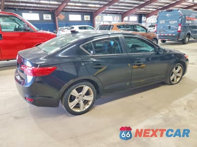 Trzecie zdjęcie samochodu z tyłu: 2013 ACURA ILX 24 PREMIUM VIN:19VDE2E56DE000285 - miniatura