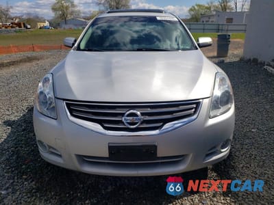 Piąte zdjęcie samochodu w środku: 2012 NISSAN ALTIMA 2.5 VIN:1N4AL2AP2CN536027 - miniatura