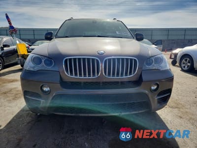 Piąte zdjęcie samochodu w środku: 2012 BMW X5 XDRIVE35D VIN:5UXZW0C56CL663409 - miniatura