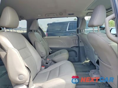 Zdjęcie 11 z 13 samochodu: 2015 TOYOTA SIENNA XLE 7-PASSENGER VIN:5TDDK3DC1FS116623 - miniatura