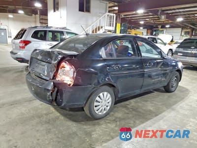 Trzecie zdjęcie samochodu z tyłu: 2010 HYUNDAI ACCENT GLS VIN:KMHCN4AC4AU430554 - miniatura