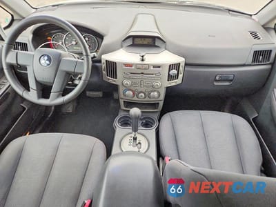 Zdjęcie 8 z 13 samochodu: 2005 MITSUBISHI ENDEAVOR LS VIN:4A4MM21S55E074082 - miniatura