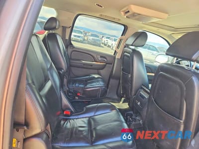 Zdjęcie 11 z 13 samochodu: 2007 GMC YUKON XL K1500 VIN:1GKFK16367J183697 - miniatura