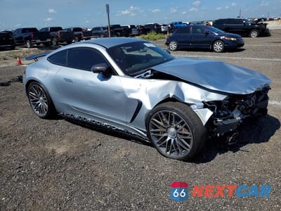 Czwarte zdjęcie samochodu z boku: 2025 MERCEDES-BENZ AMG GT 63 VIN:W1KRJ7JB7SF005280 - miniatura