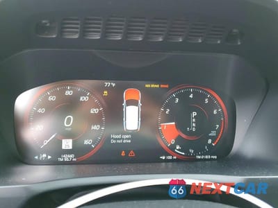 Zdjęcie 9 z 13 samochodu: 2016 VOLVO XC90 T6 VIN:YV4A22PM5G1066841 - miniatura