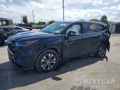2021 TOYOTA HIGHLANDER XLE 5TDGZRAH7MS536668 - główne zdjęcie licytacji z USA - miniatura
