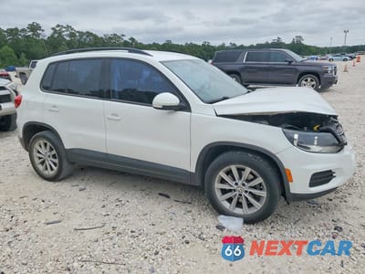 Czwarte zdjęcie samochodu z boku: 2018 VOLKSWAGEN TIGUAN LIMITED VIN:WVGBV7AX6JK001878 - miniatura